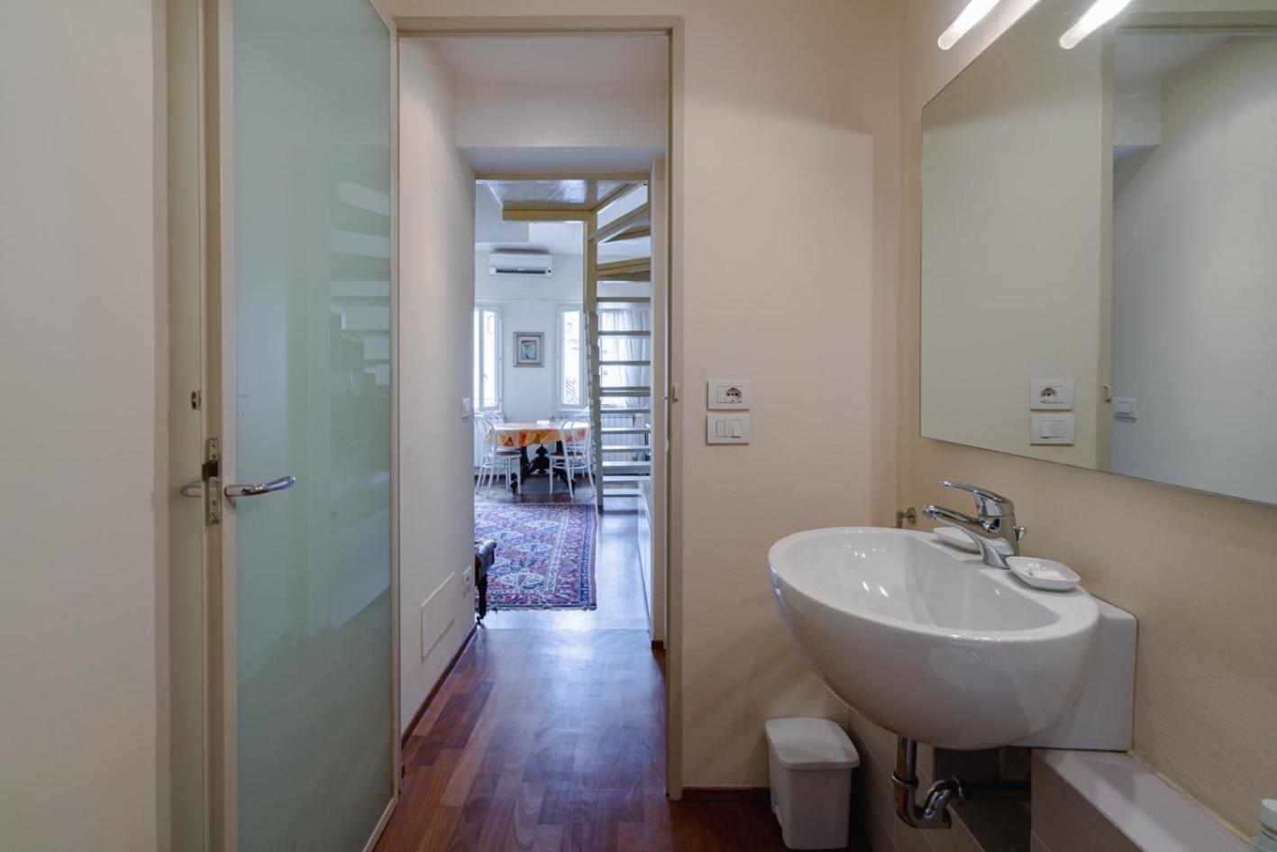 Puccini With Terrace Apartamento Florencia