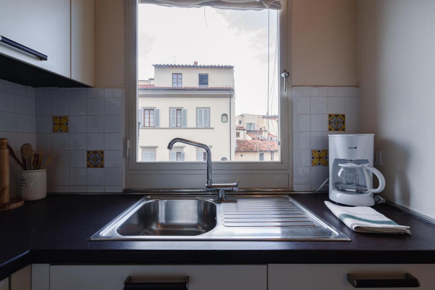 Apartamento Puccini With Terrace Florencia