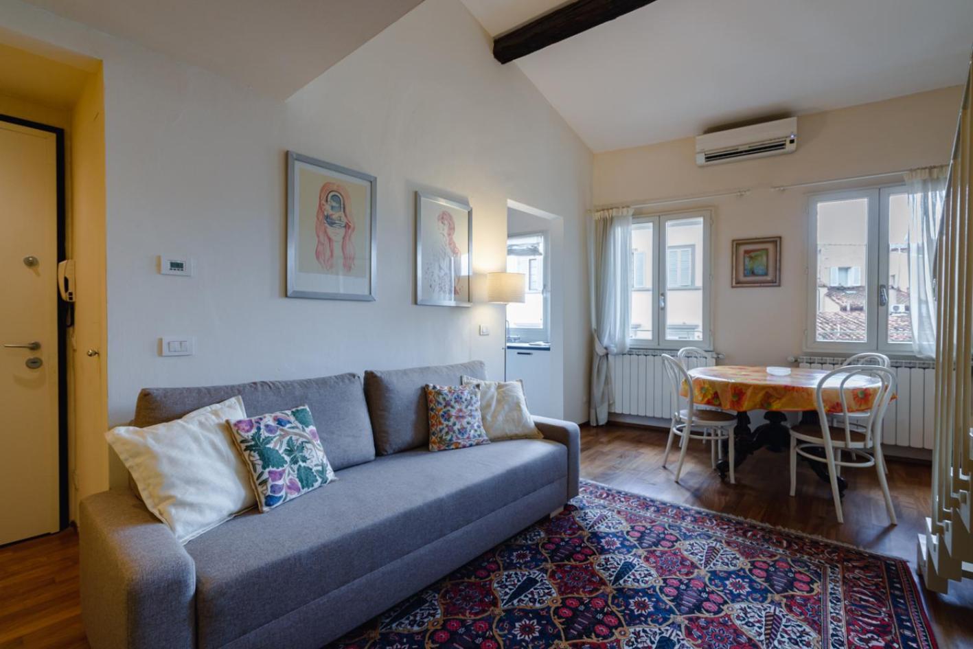 Puccini With Terrace Apartamento *
