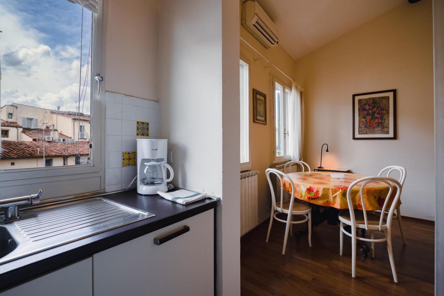 Puccini With Terrace Apartamento *
