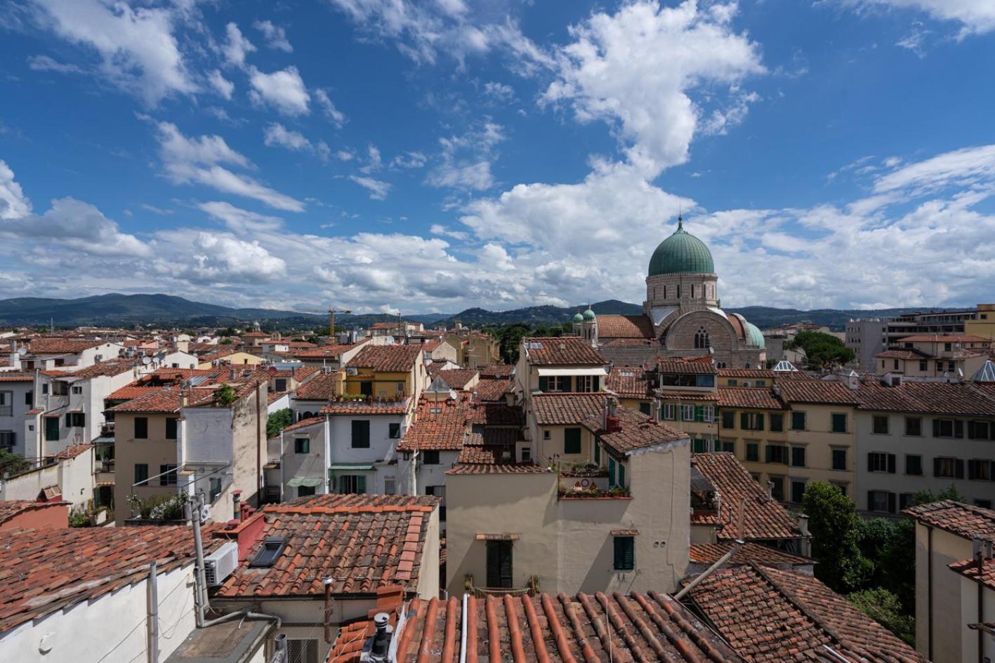Apartamento Puccini With Terrace Florencia