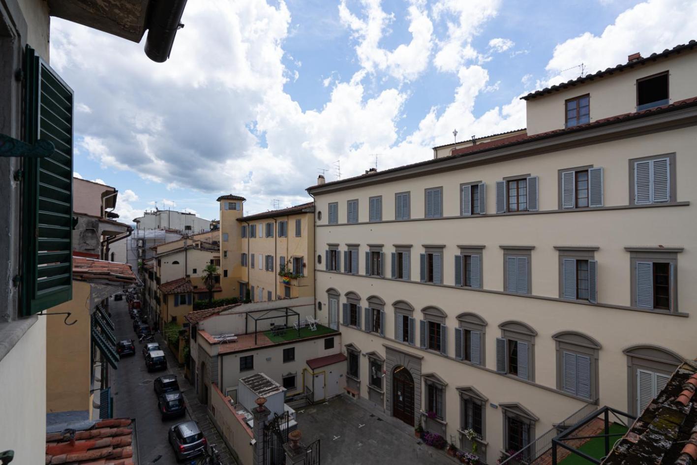 Puccini With Terrace *